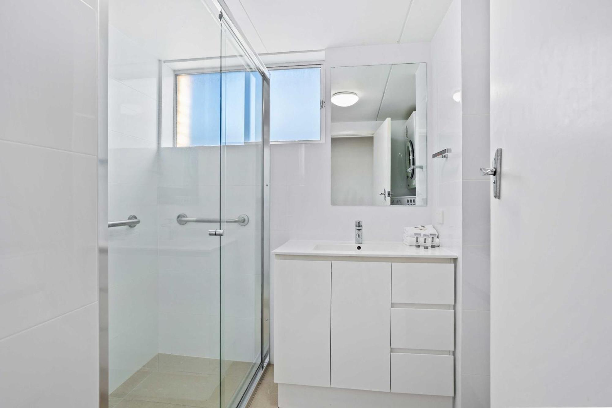 Apartament Goodwin Towers - Hosted By Burleigh Letting Gold Coast Zewnętrze zdjęcie