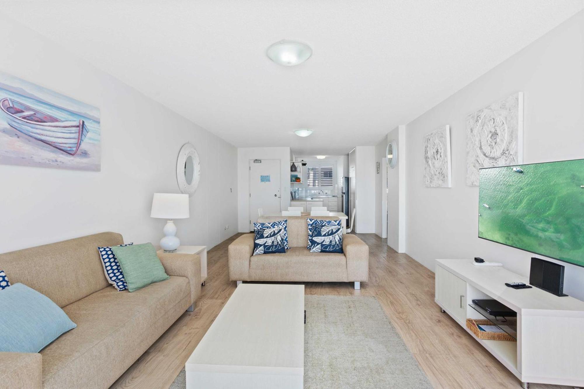 Apartament Goodwin Towers - Hosted By Burleigh Letting Gold Coast Zewnętrze zdjęcie